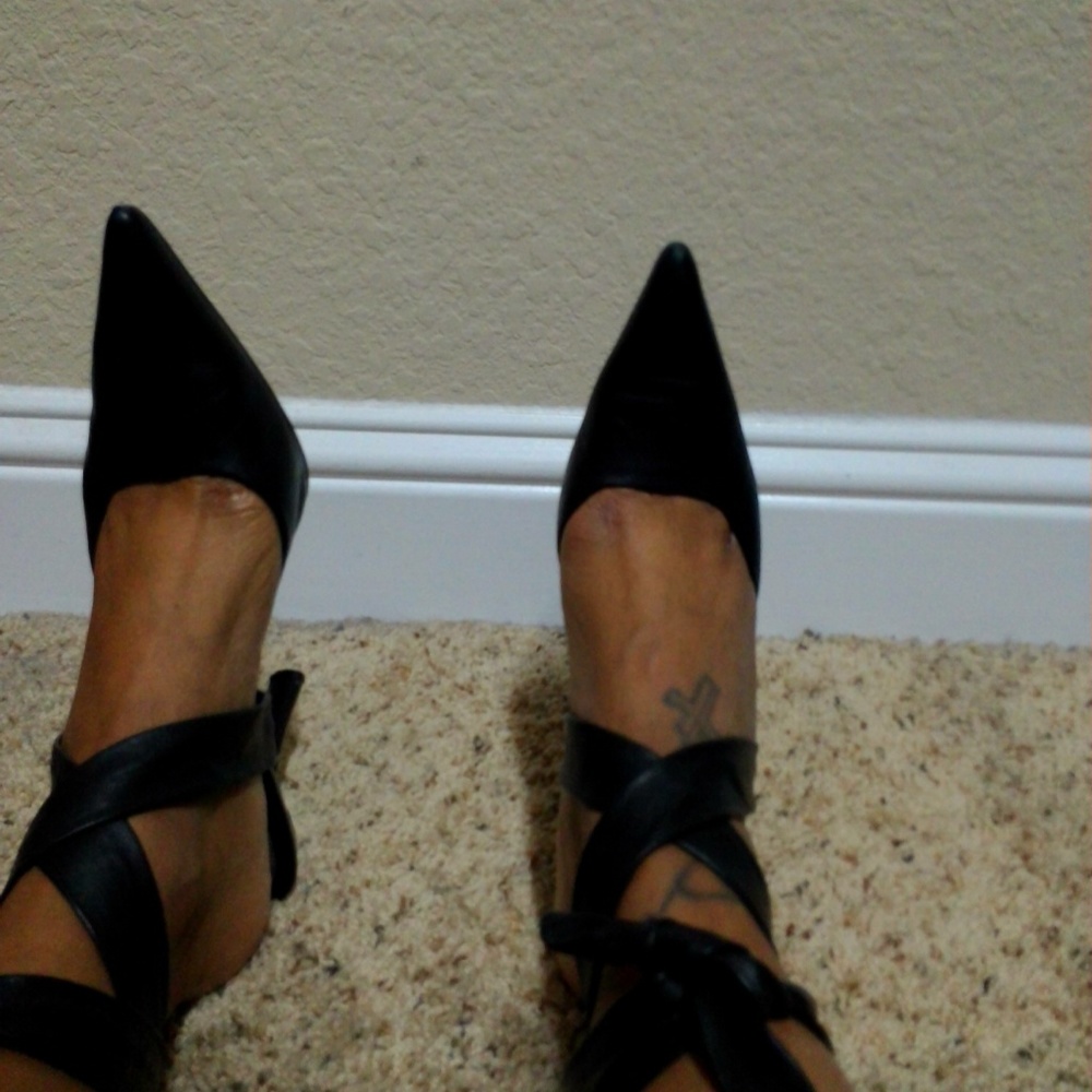 Nine West Black Tie Ups